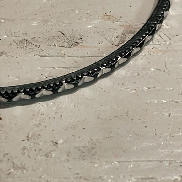 8” mixed metal silver tone w/raised embellishments stackable bangle bracelet - Picture 2 of 10